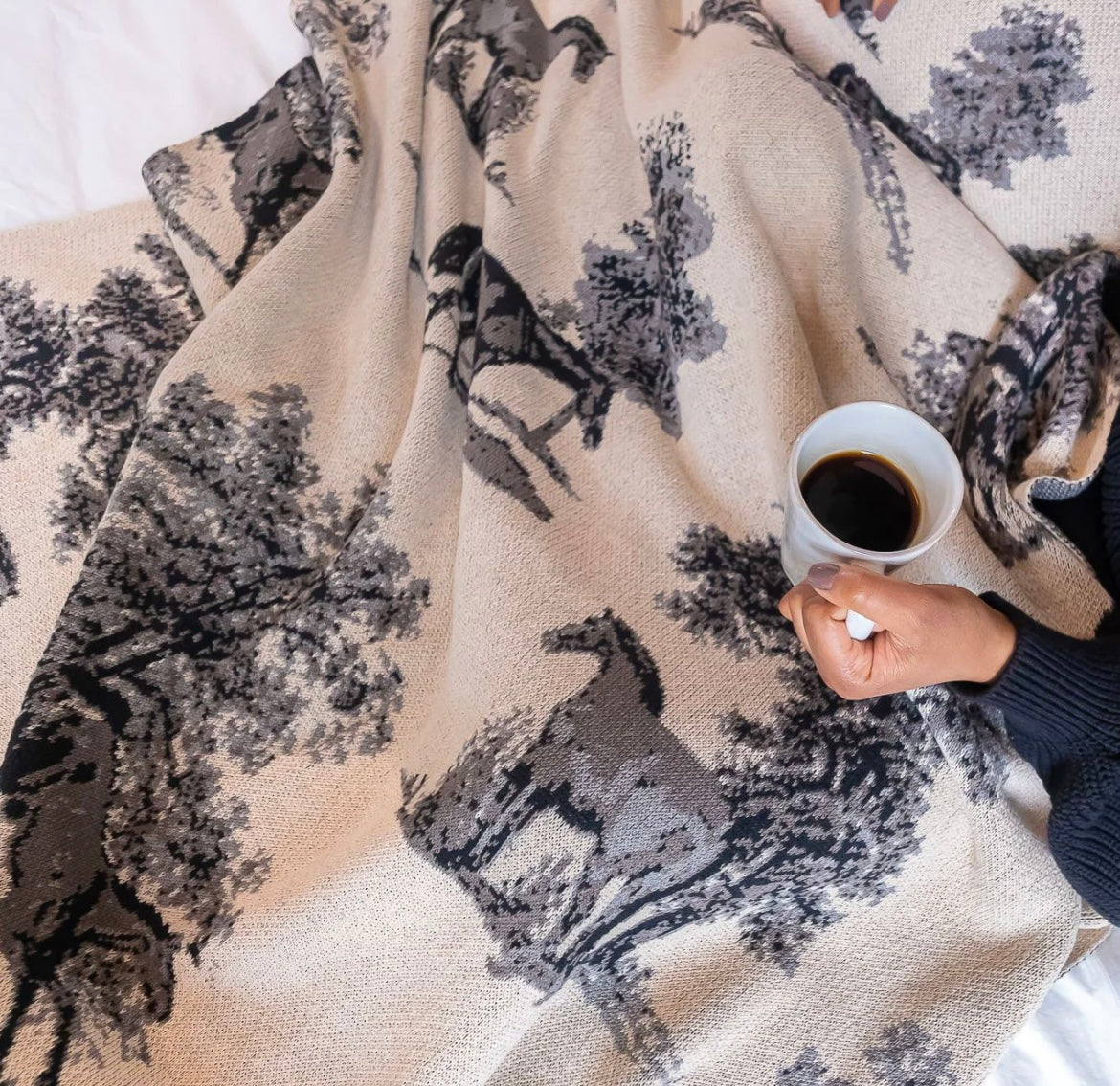 Equestrian Toile Throw